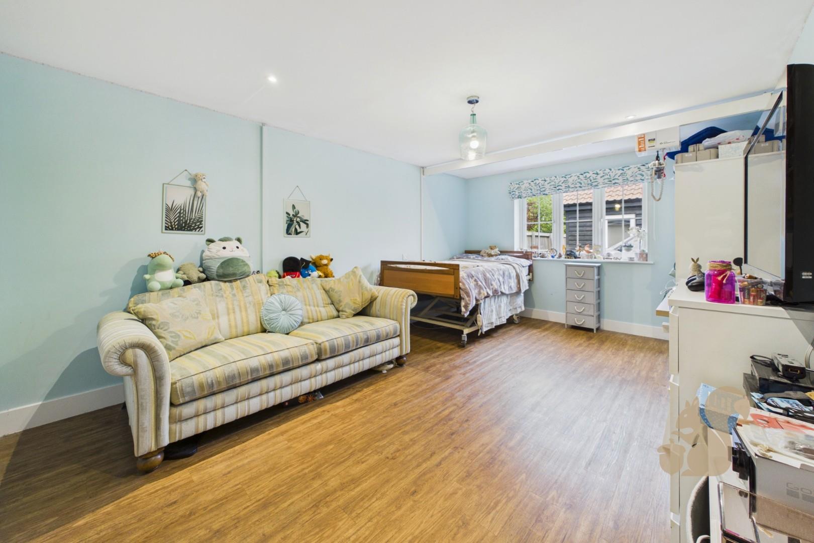 Principal Bedroom